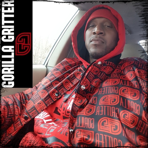 GORILLA GRITTER CLOTHING - Picture 1 of 1